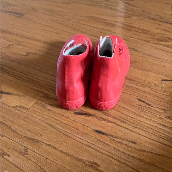 Shoes - Picture 3 of 5